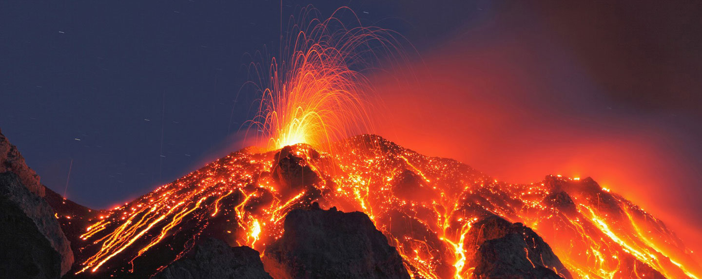 Vulkan Eruption - Stromboli, Italien